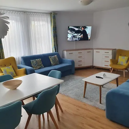 Apartament Rodzinny Z Basenem Olimp- 5D Apartamenty Apartment Kolberg